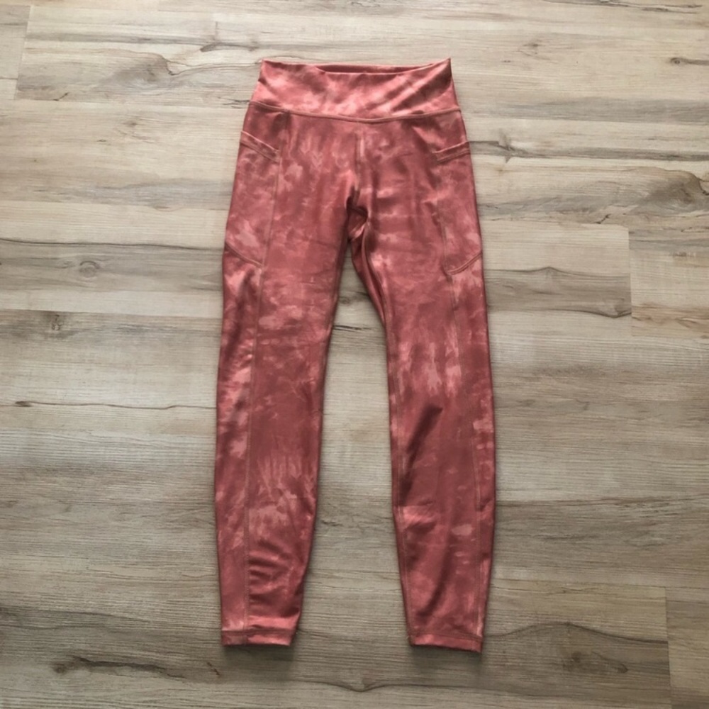 Gilly Hicks Coral Tie-Dye Leggings